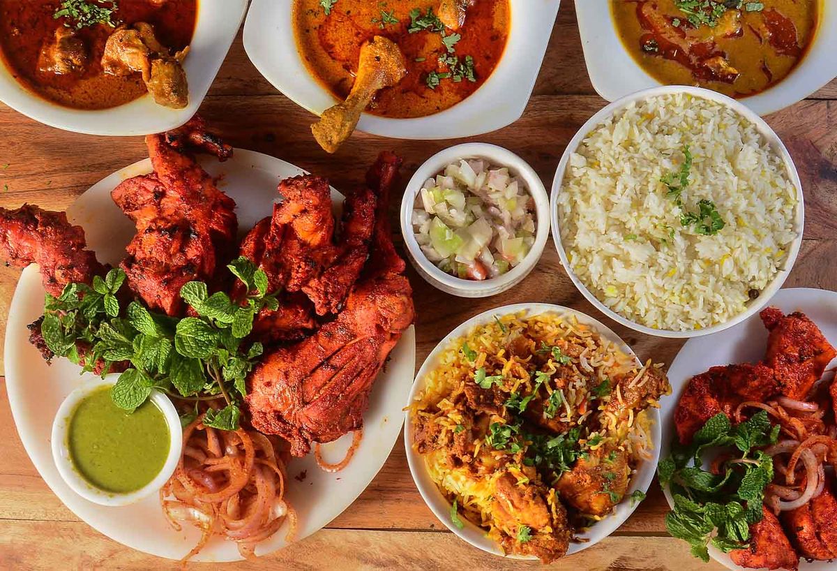 Variety of Indian chicken dishes showcasing top must-try options in Hawthorne.