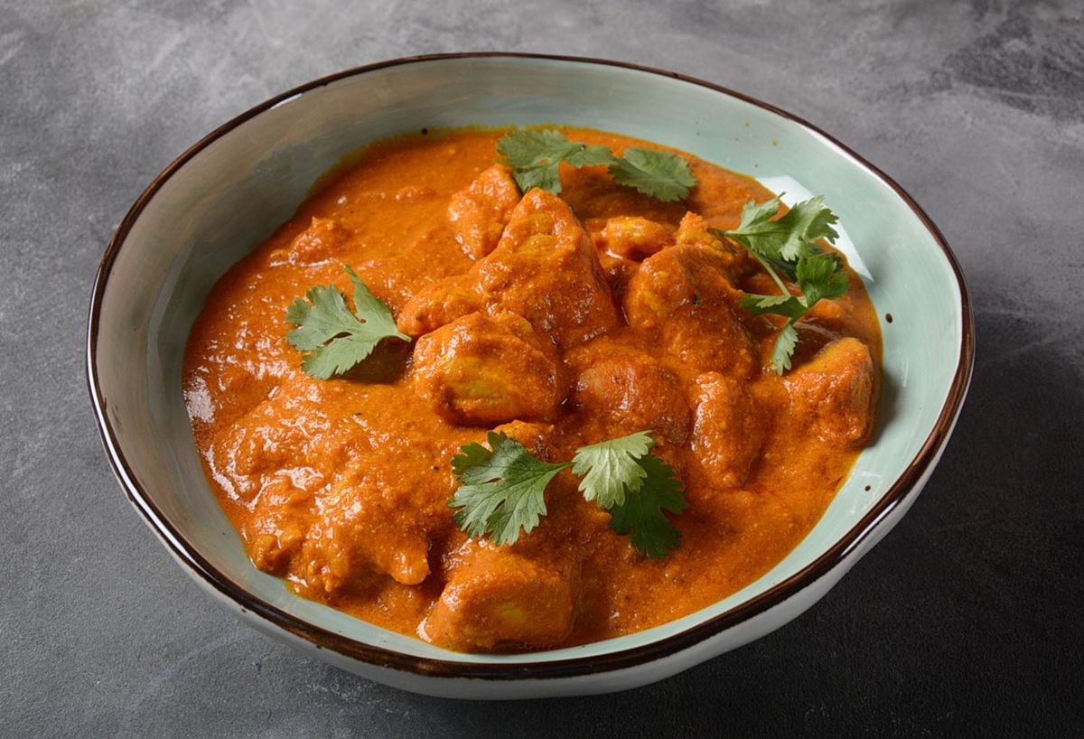 Delicious chicken curry with gravy in a bowl